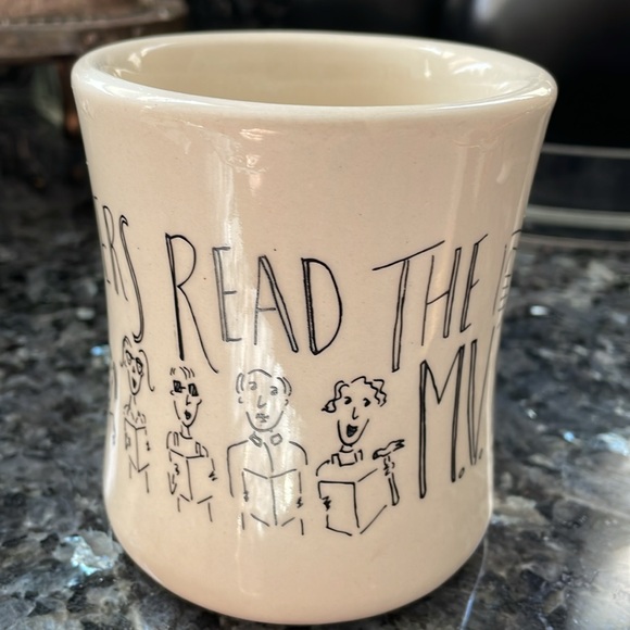 Martha’s Vineyard Roz Chast coffee mug in EUC - Picture 2 of 6